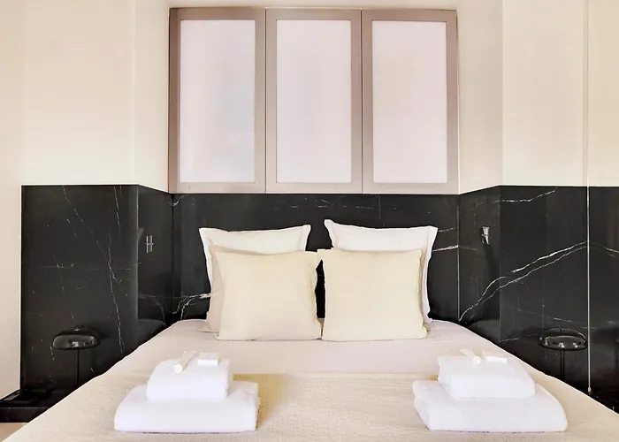 Pick A Flat's In Montaigne - Avenue Montaigne * باريس