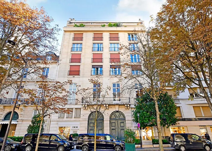 شقة Pick A Flat's In Montaigne - Avenue Montaigne باريس