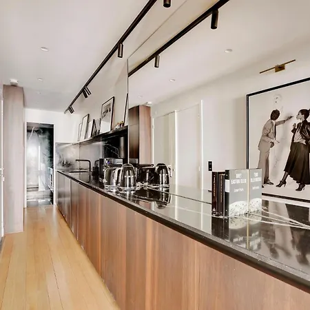 Pick A Flat's In Montaigne - Avenue Montaigne * 파리